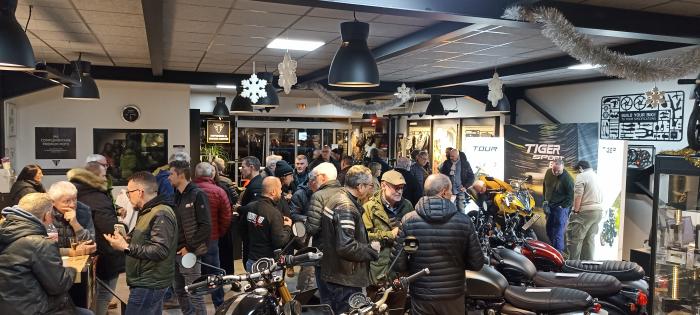 Triumph Sport 800 Tour