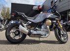 V100 GRISE 3